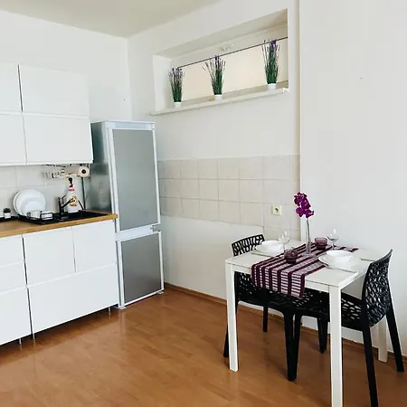 After Two Apartamento Bratislava